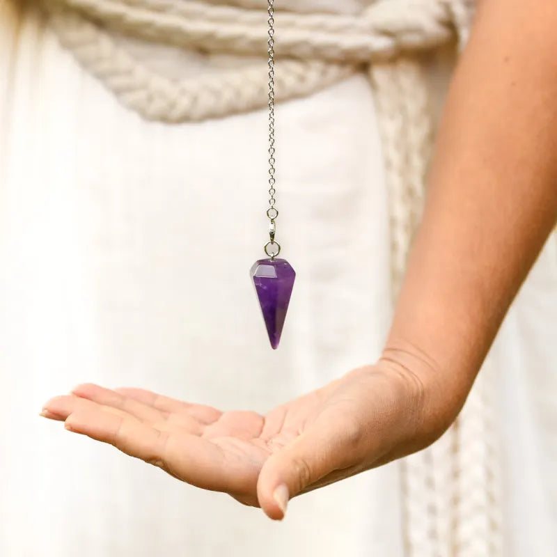 utiliser un pendule divinatoire